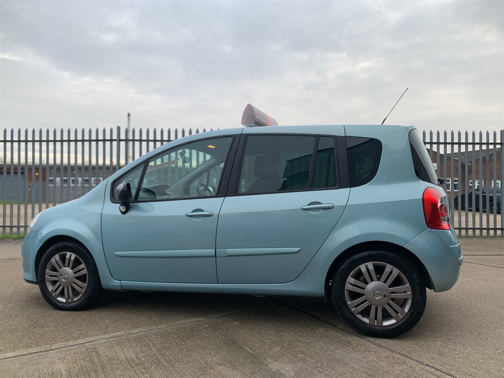 Used Renault Modus 2011 for sale - 77186588: Photo 4