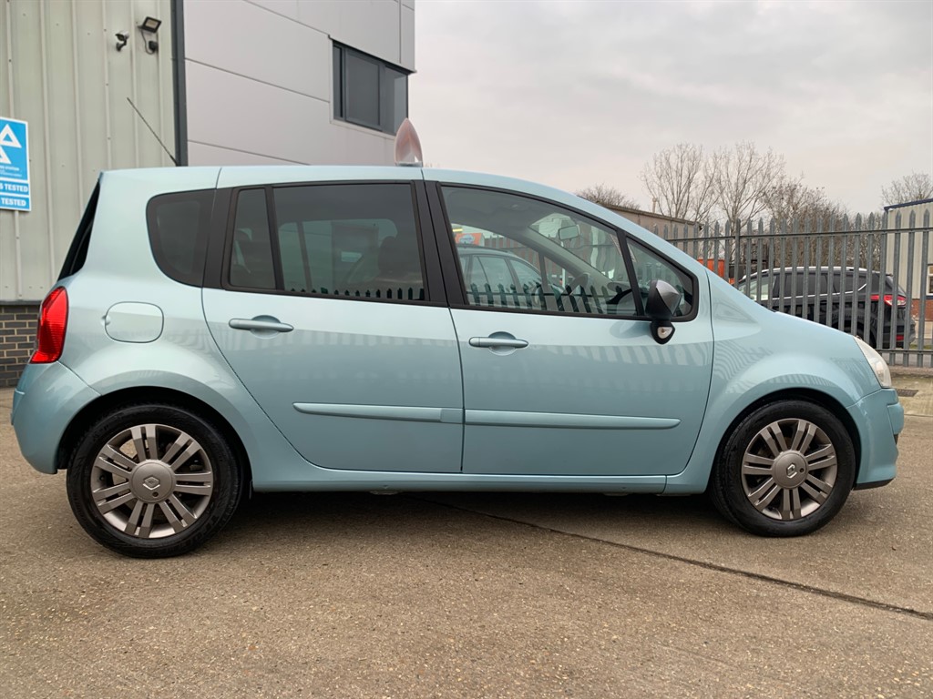 Used Renault Modus 2011 for sale - 77186588: Photo 8