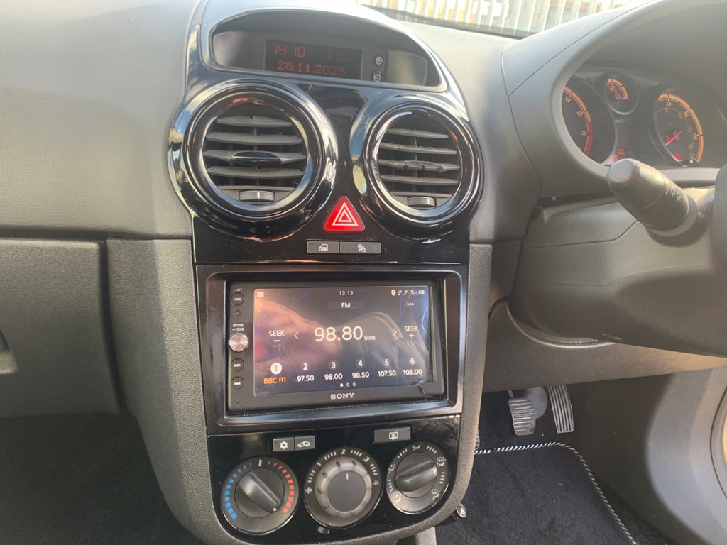 Used Vauxhall Corsa 2014 for sale - 76738577: Photo 17