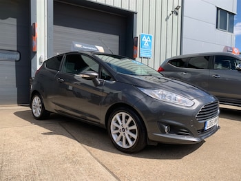 Used Ford Fiesta 2016 for sale - 79045142: Photo