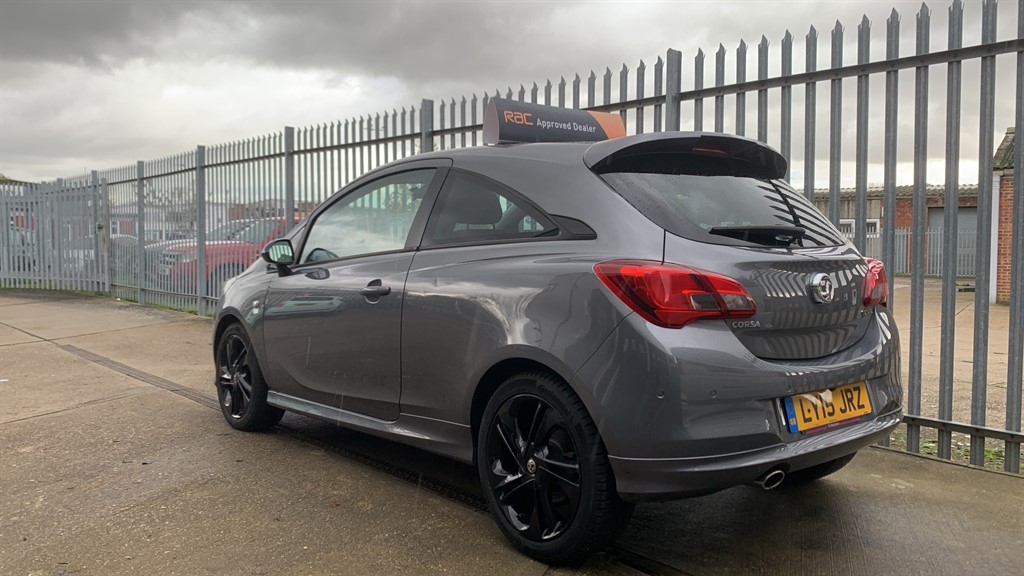 Used Vauxhall Corsa 2015 for sale - 77563452: Photo 2