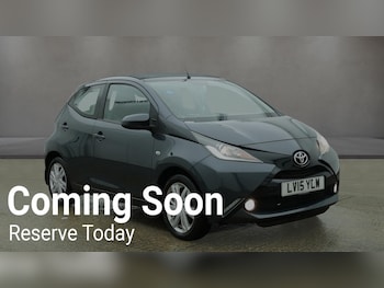 2015 - VVT-I X-PRESSION *** LOW TAX *** RAC APPROVED *** 5-Door