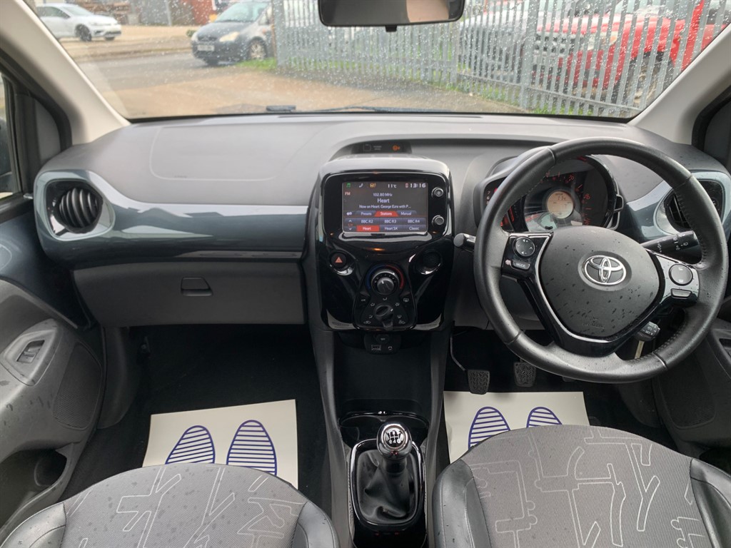 Used Toyota AYGO 2015 for sale - 77435372: Photo 21