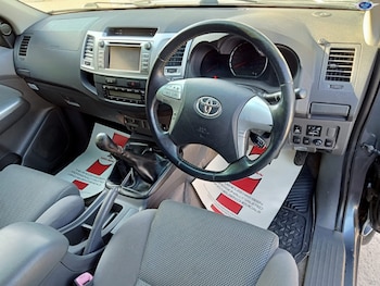 Used Toyota Hilux 2012 for sale - 78373483: Photo
