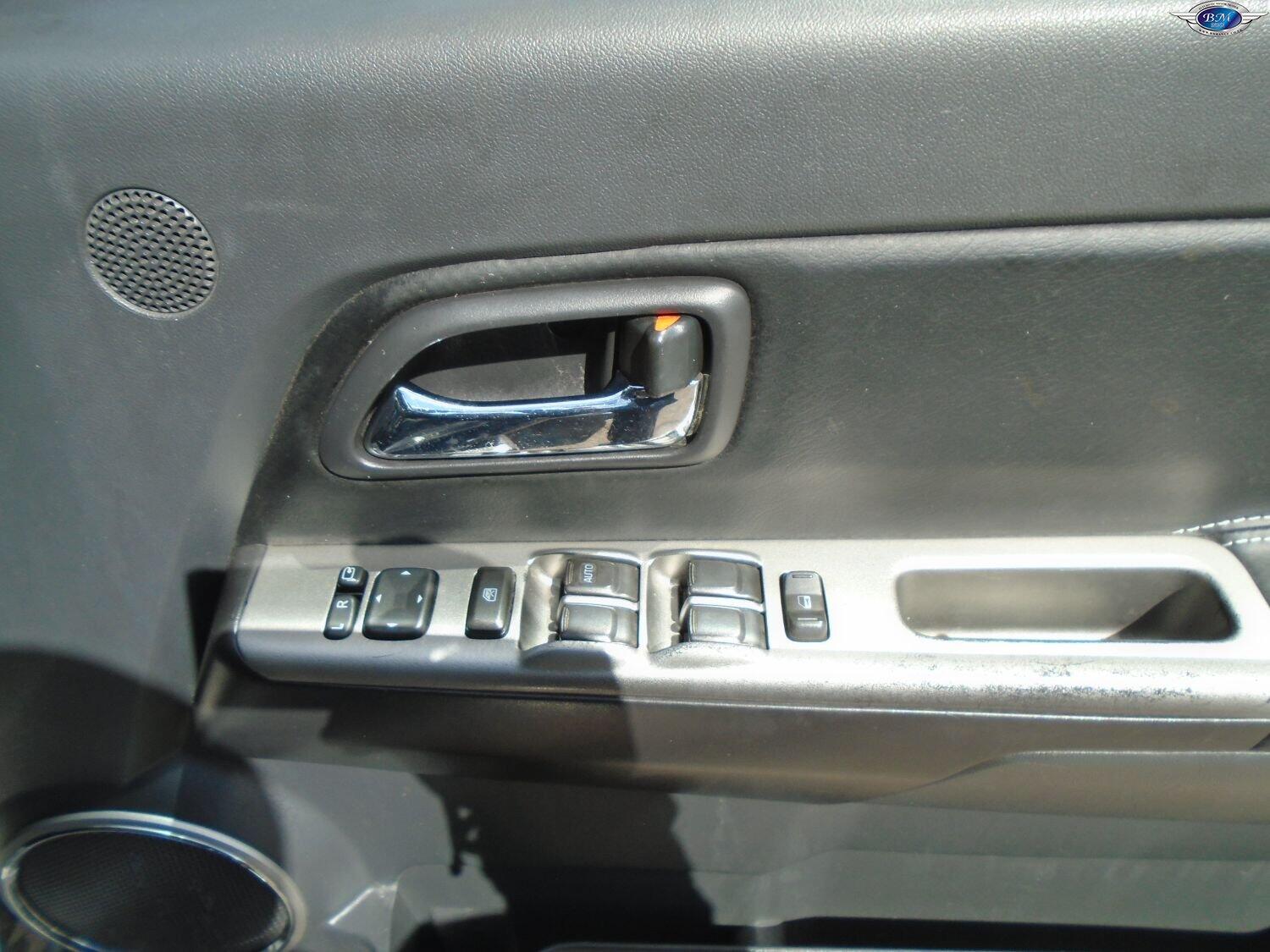Used Isuzu Rodeo 2010 for sale - 76313945: Photo 13