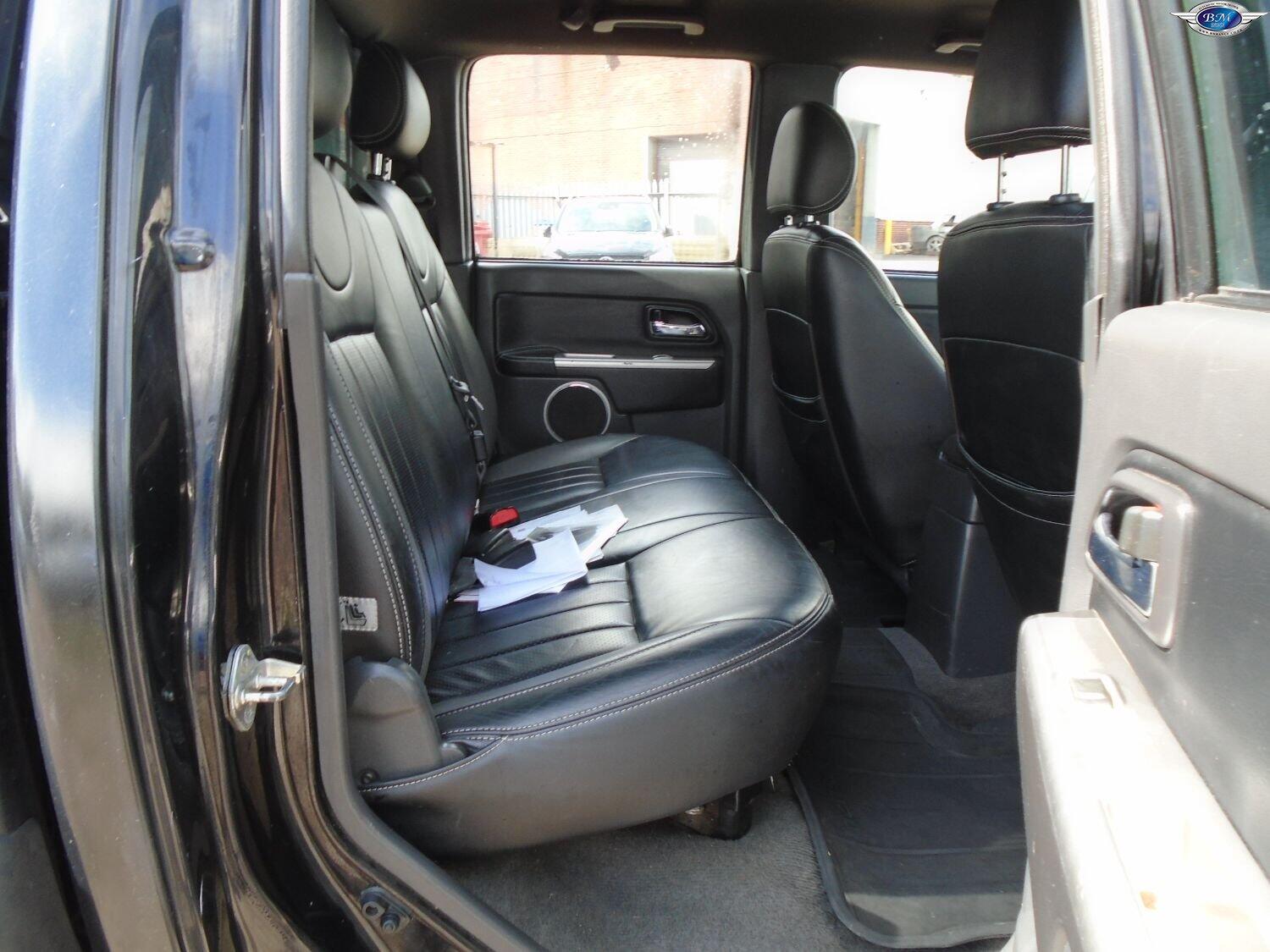 Used Isuzu Rodeo 2010 for sale - 76313945: Photo 15