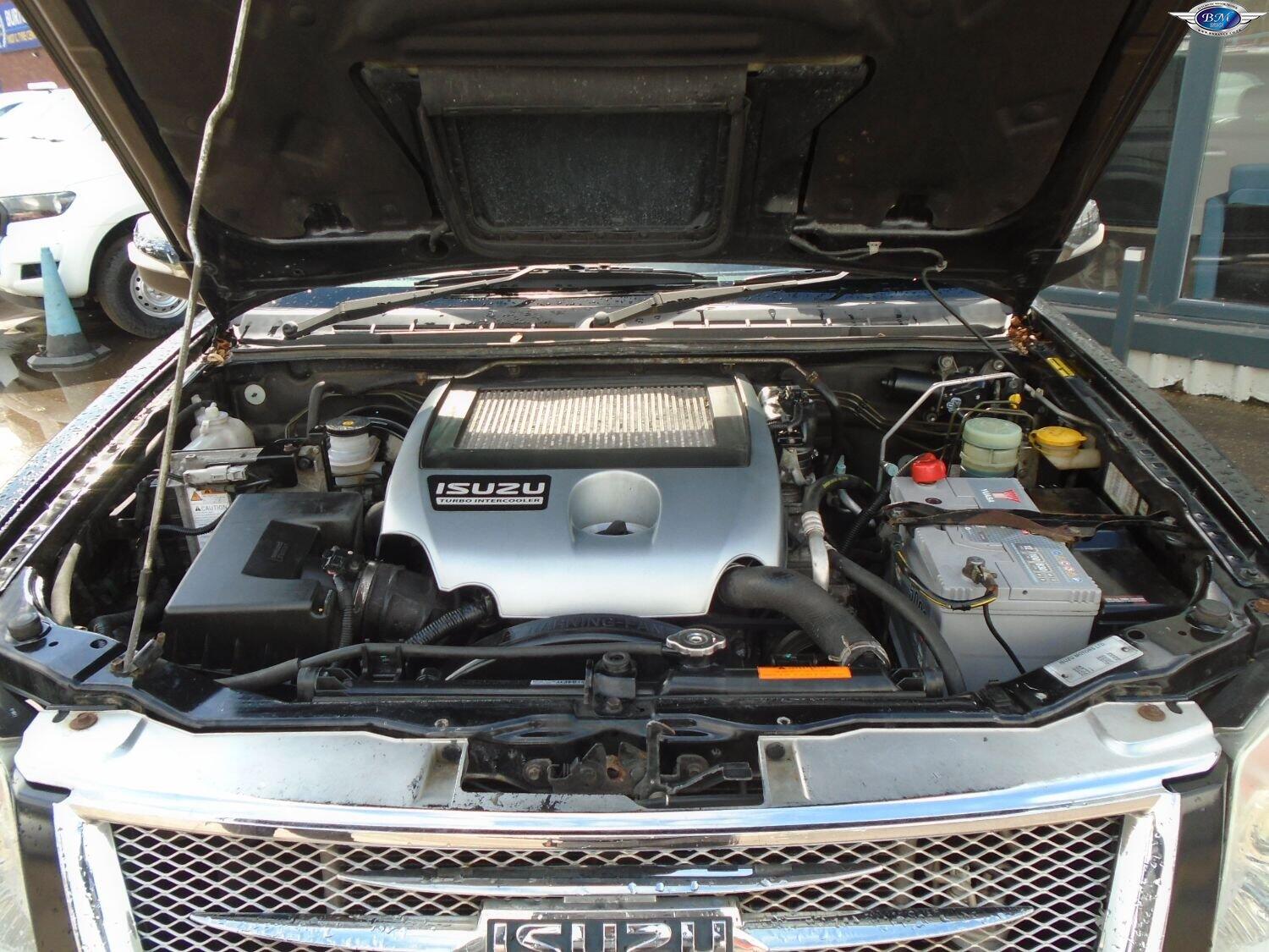Used Isuzu Rodeo 2010 for sale - 76313945: Photo 18