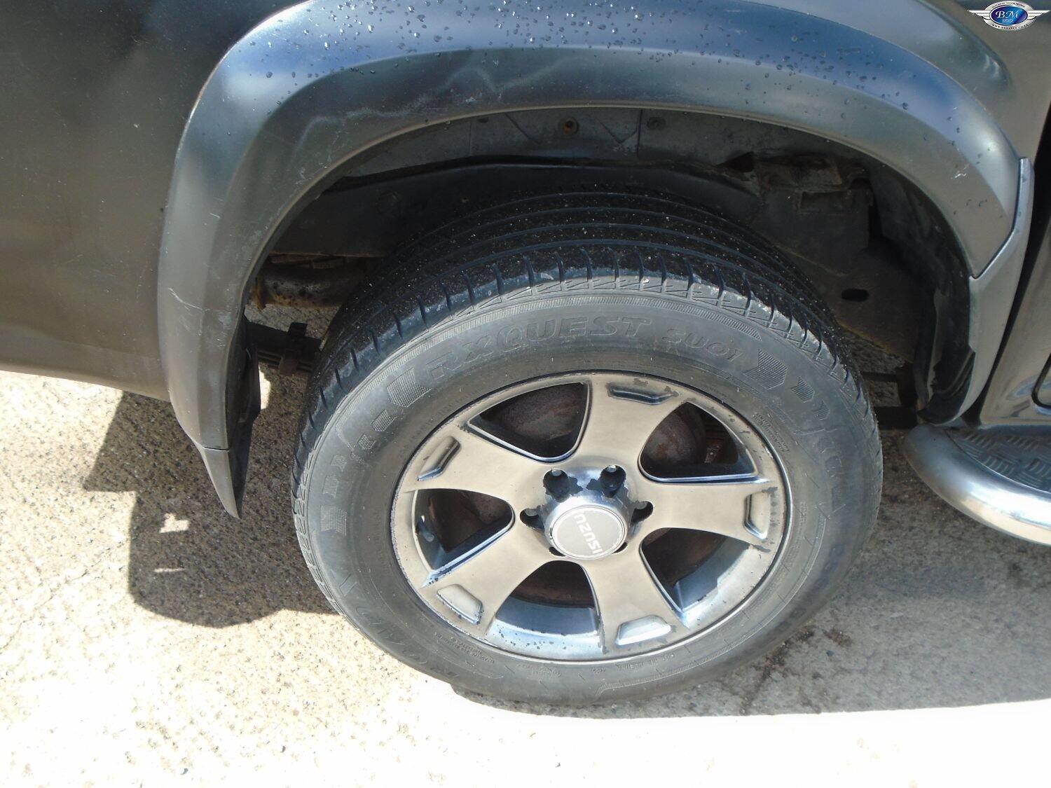 Used Isuzu Rodeo 2010 for sale - 76313945: Photo 19