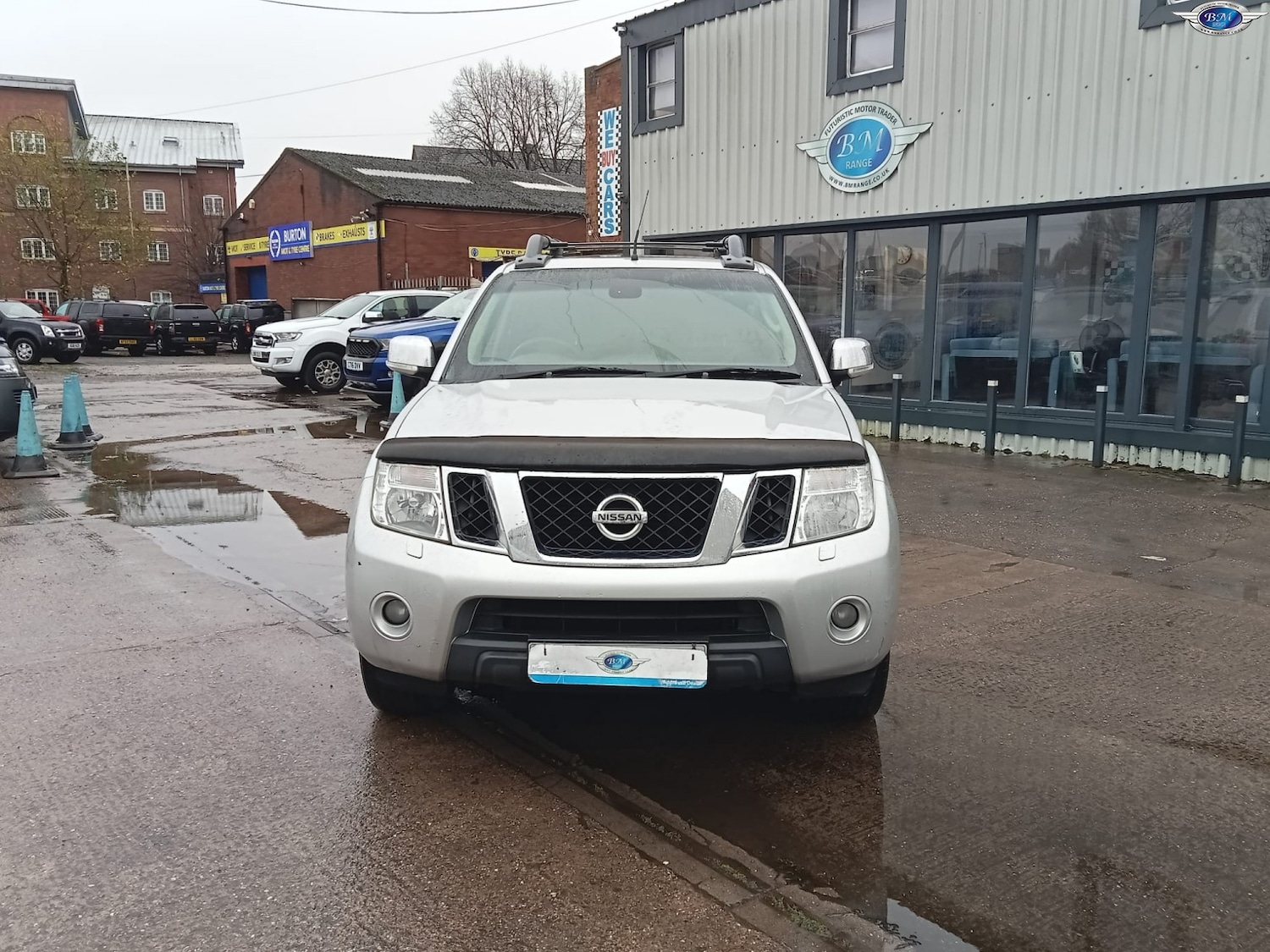 Used Nissan Navara 2011 for sale - 76571130: Photo 3