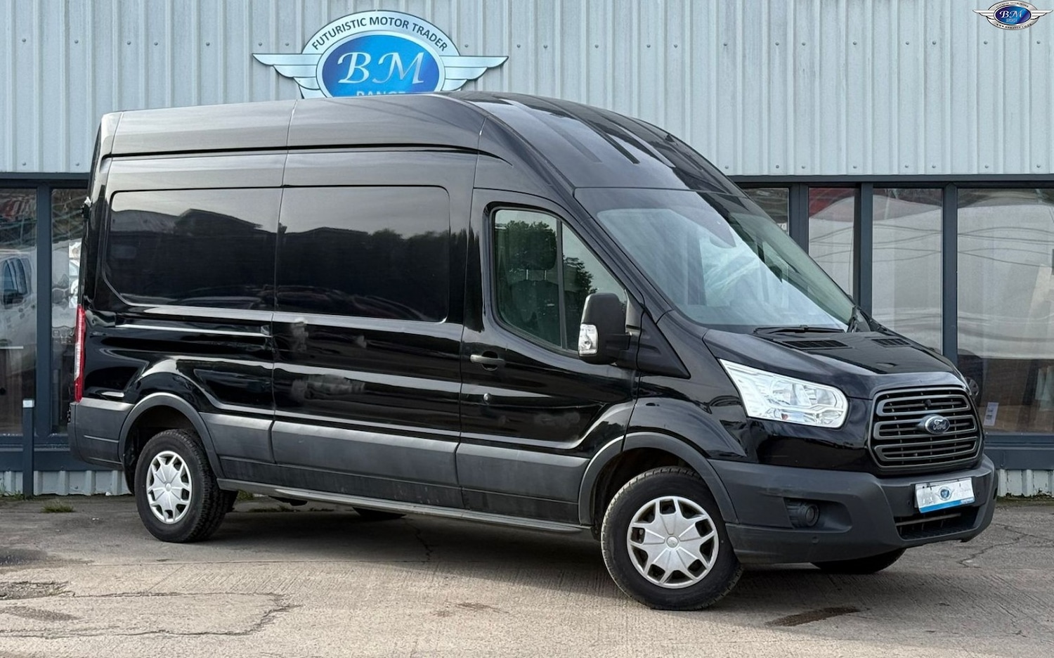 Used Ford Transit 2017 for sale - 76376906: Photo 1