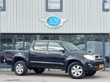 Used Toyota Hilux 2010 for sale - 79365481: Photo