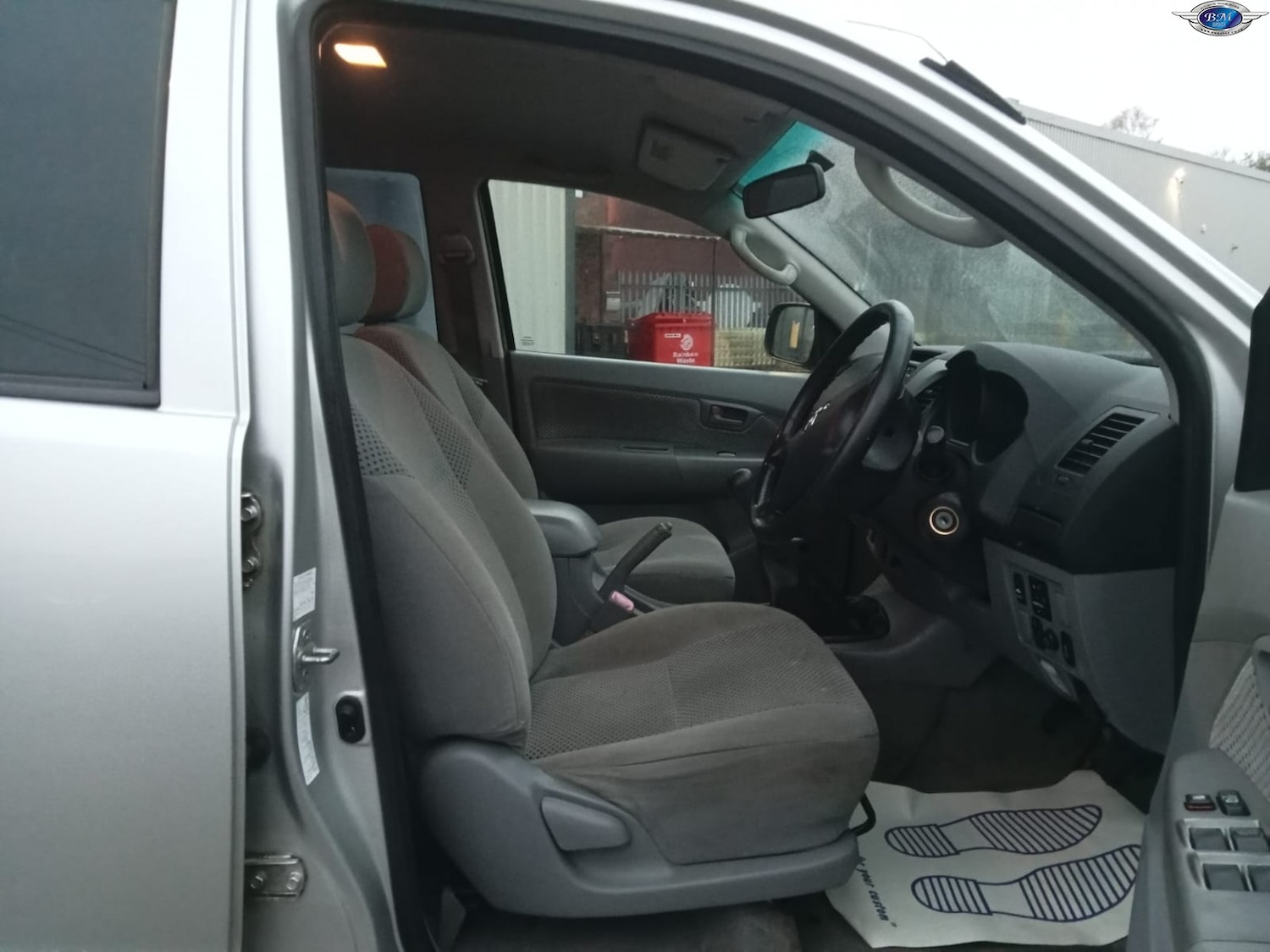 Used Toyota Hilux 2009 for sale - 76579908: Photo 15