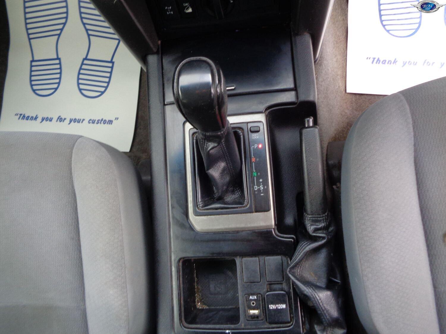 Used Toyota Landcruiser 2011 for sale - 76170435: Photo 10