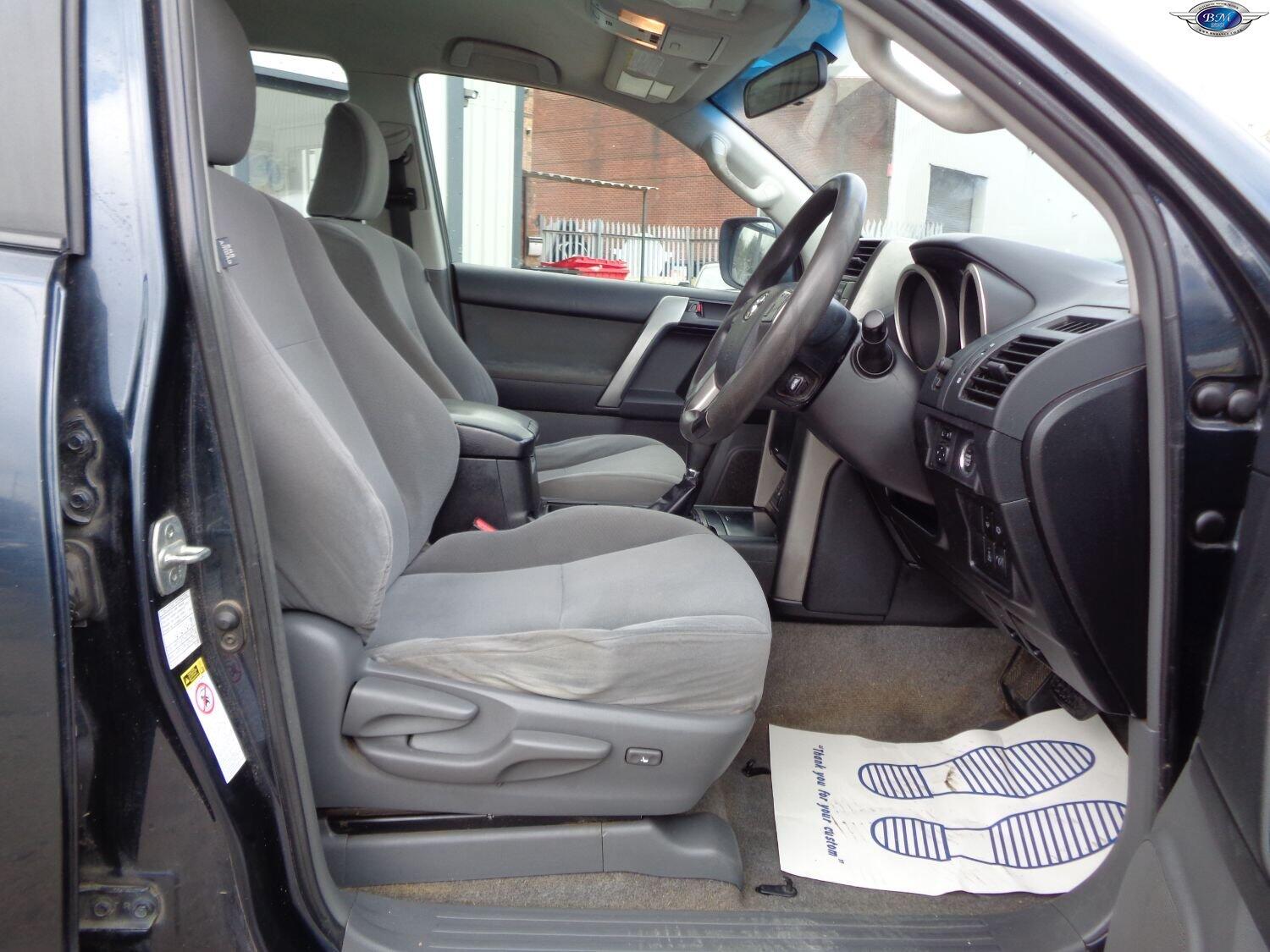 Used Toyota Landcruiser 2011 for sale - 76170435: Photo 14