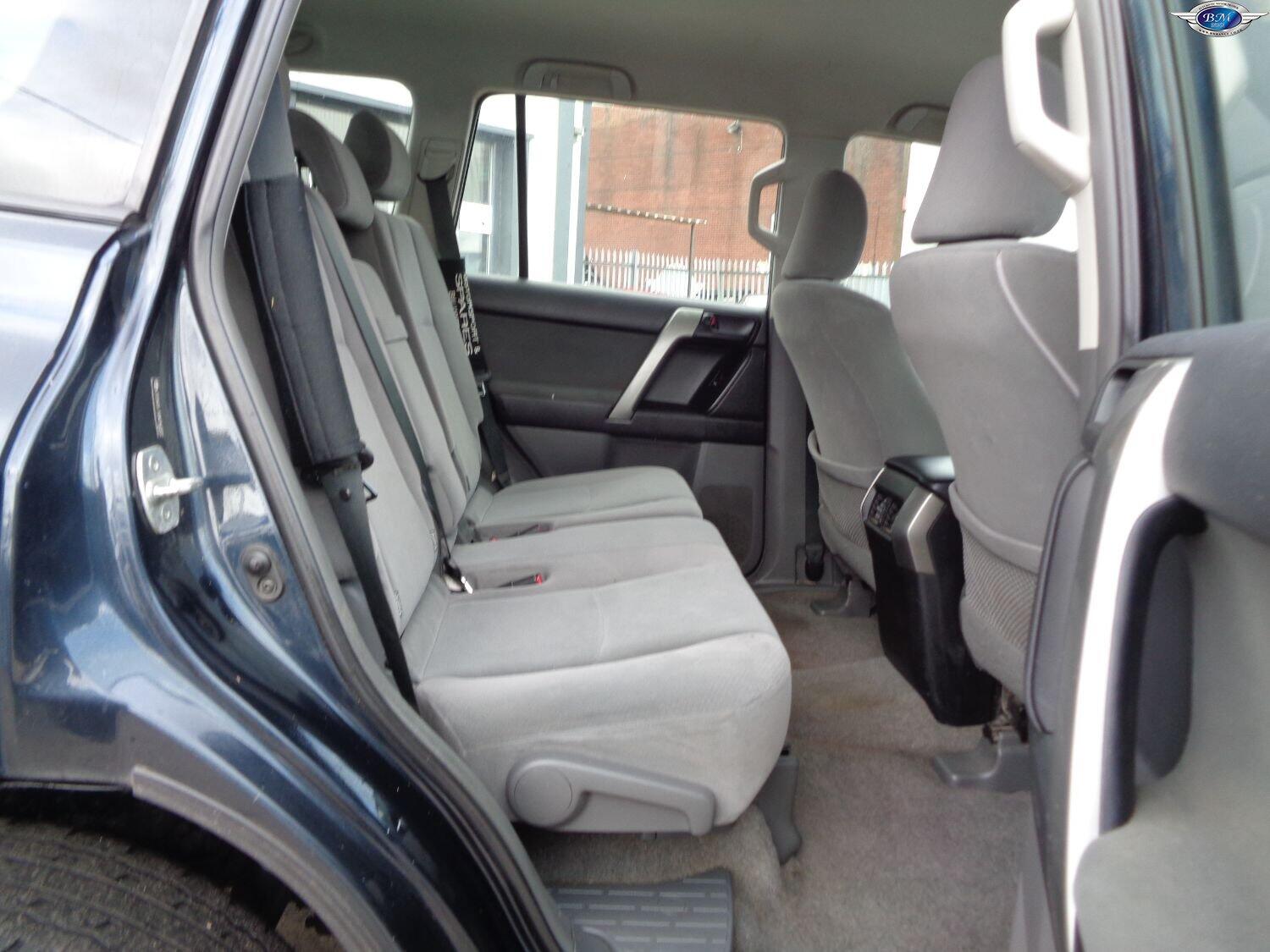 Used Toyota Landcruiser 2011 for sale - 76170435: Photo 15