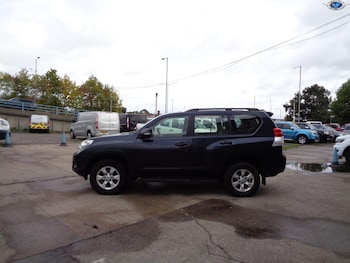 Used Toyota Landcruiser 2011 for sale - 76170435: Photo