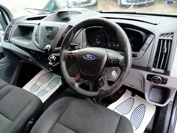 Used Ford Transit 2019 for sale - 77173180: Photo