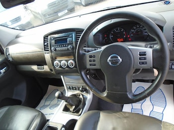 Used Nissan Navara 2012 for sale - 75561666: Photo