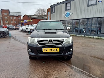 Used Toyota Hilux 2014 for sale - 77277379: Photo