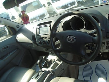 Used Toyota Hilux 2007 for sale - 75183690: Photo