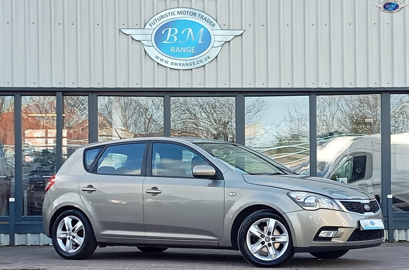 Used Kia Ceed 2010 for sale - 76598746: Photo 1