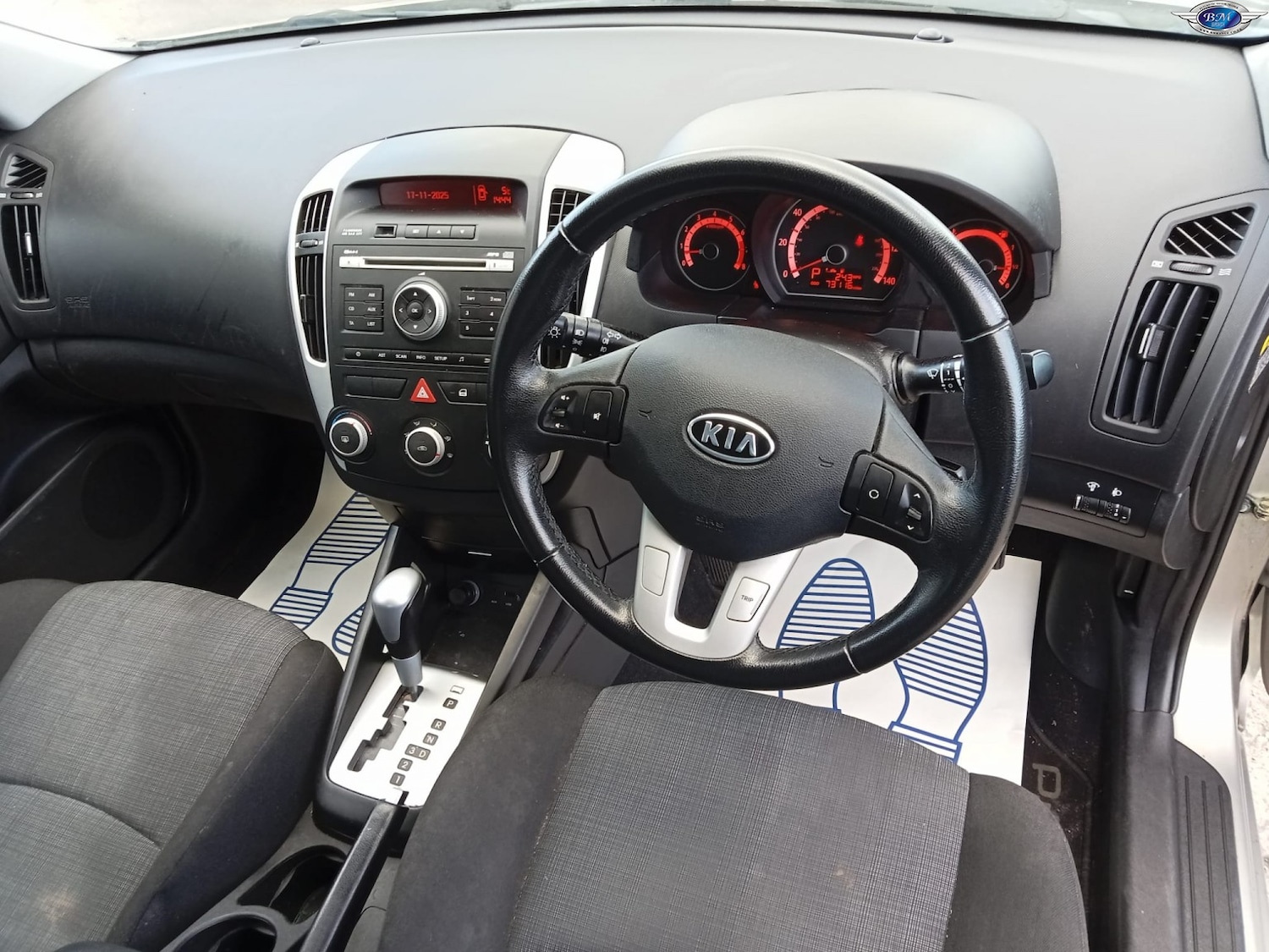 Used Kia Ceed 2010 for sale - 76598746: Photo 2