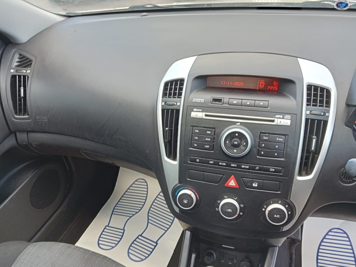 Used Kia Ceed 2010 for sale - 76598746: Photo 9