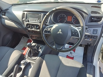 Used Mitsubishi L200 2016 for sale - 79211416: Photo