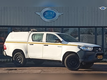 Used Toyota Hilux 2017 for sale - 77536056: Photo