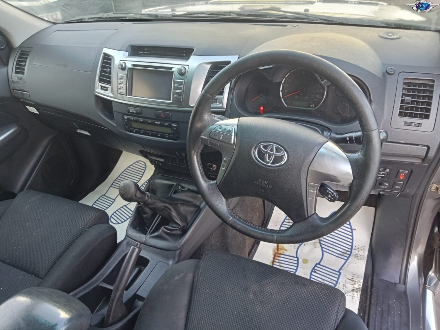 Used Toyota Hilux 2015 for sale - 77096905: Photo 2