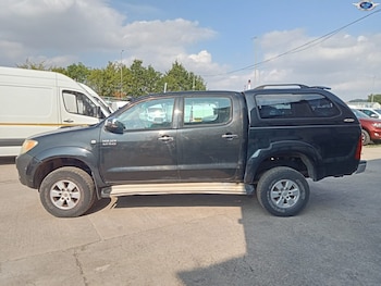 Used Toyota Hilux 2009 for sale - 79234786: Photo