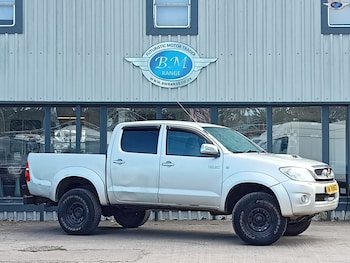Used Toyota Hilux 2011 for sale - 79323899: Photo