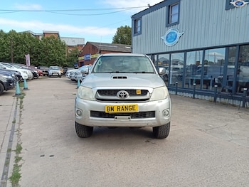 Used Toyota Hilux 2011 for sale - 79323899: Photo