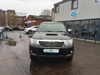 Used Toyota Hilux 2015 for sale - 76571254: Photo