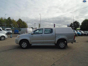Used Toyota Hilux 2009 for sale - 76149344: Photo 4