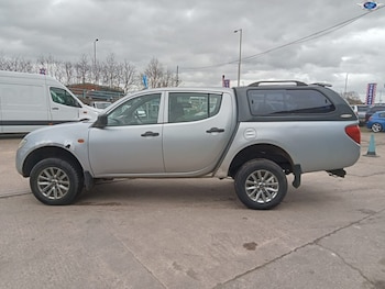Used Mitsubishi L200 2010 for sale - 77662244: Photo