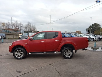 Used Mitsubishi L200 2015 for sale - 76482899: Photo