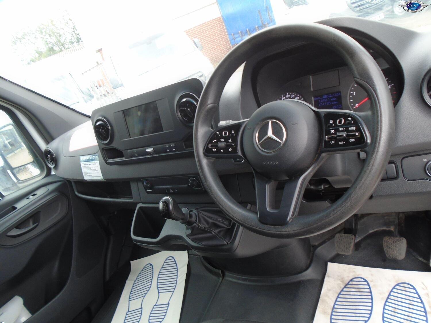 Used Mercedes-Benz Sprinter 2019 for sale - 75677159: Photo 2