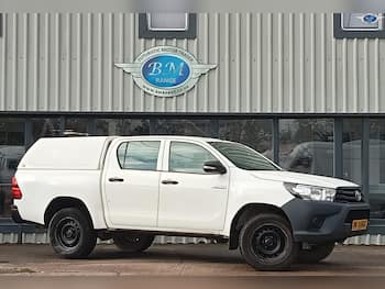 Used Toyota Hilux 2017 for sale - 79859101: Photo