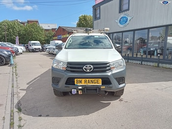 Used Toyota Hilux 2018 for sale - 79060226: Photo