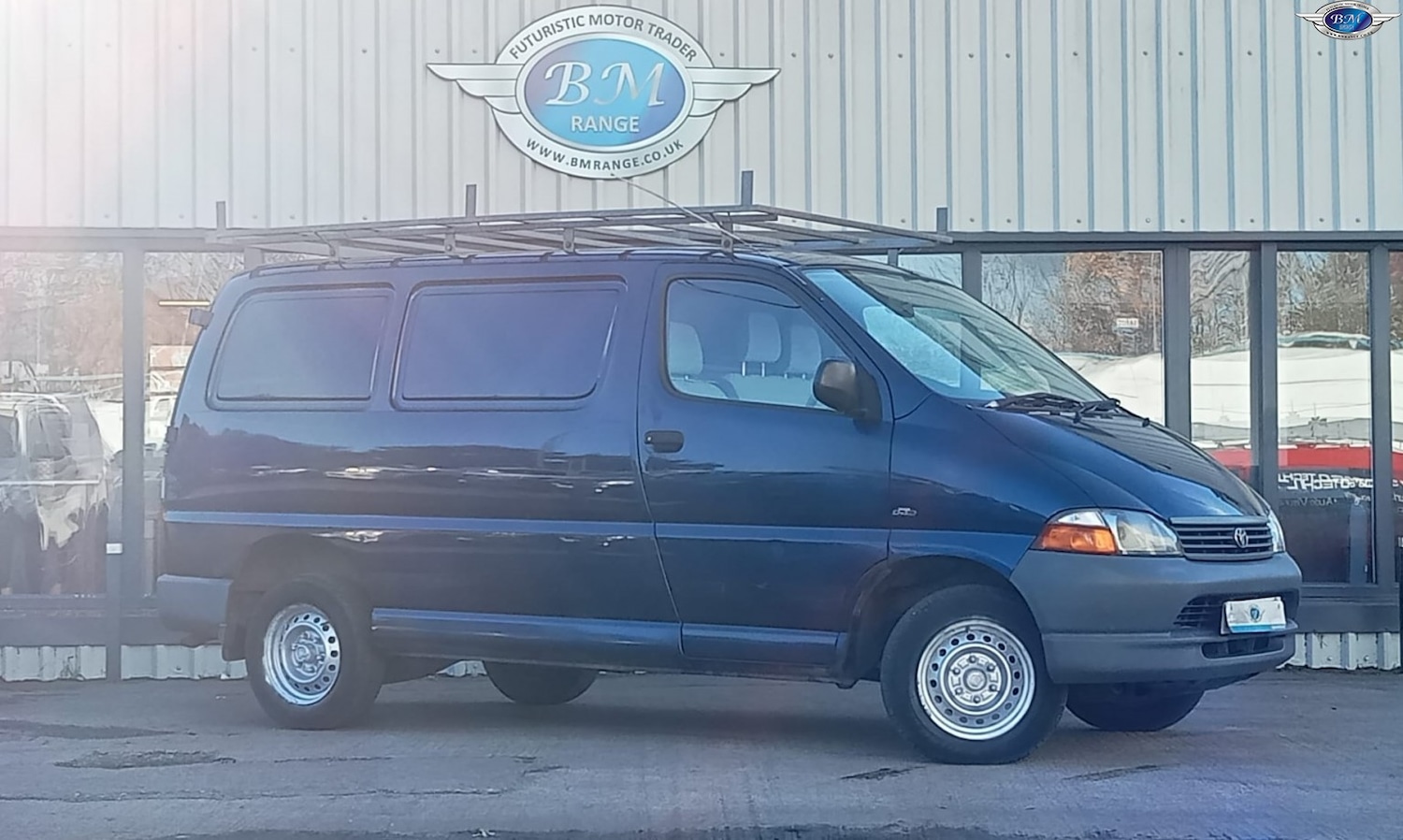 Used Toyota HiAce 2006 for sale - 76482897: Photo 1