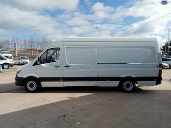 Used Mercedes-Benz Sprinter 2017 for sale - 77851374: Photo