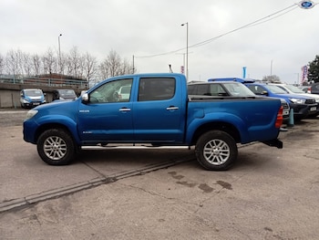Used Toyota Hilux 2013 for sale - 77008111: Photo