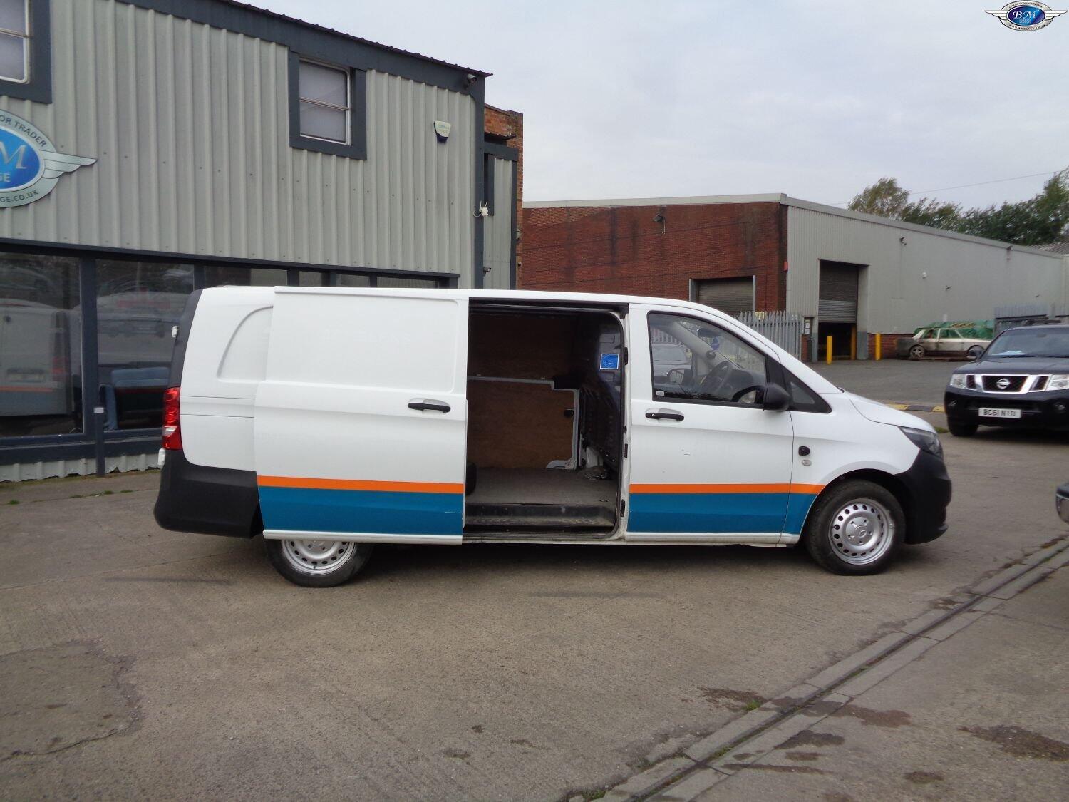 Used Mercedes-Benz Vito 2019 for sale - 76120213: Photo 10