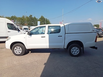 Used Toyota Hilux 2011 for sale - 79168026: Photo