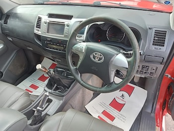 Used Toyota Hilux 2013 for sale - 78956709: Photo