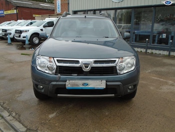 Used Dacia Duster 2013 for sale - 75760437: Photo