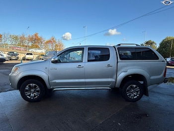 Used Toyota Hilux 2007 for sale - 76369320: Photo