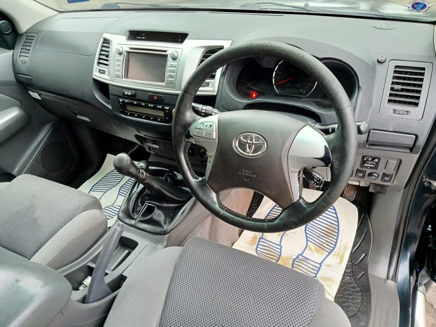 Used Toyota Hilux 2012 for sale - 77357337: Photo 2