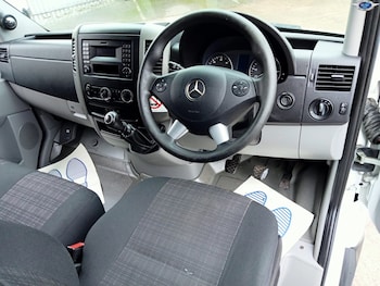 Used Mercedes-Benz Sprinter 2017 for sale - 77251274: Photo